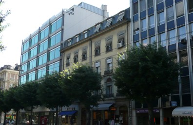 MAGNIFIQUE APPARTEMENT DE 5 PIECES AU 3EME ETAGE A LOUER POUR UNE DUREE D'UNE ANNEE, UNIQUEMENT